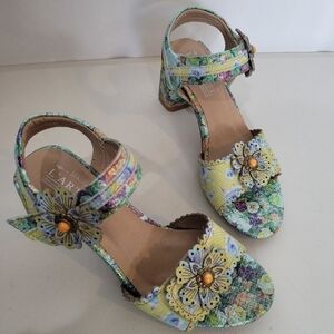 L'Artiste Vogeush Floral Heeled Sandal - Size 5.5-6 (36)